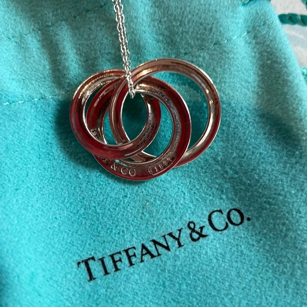 Tiffany & Co Silver 1837 Triple Interlocking Circles Pendant Necklace - Picture 5 of 9